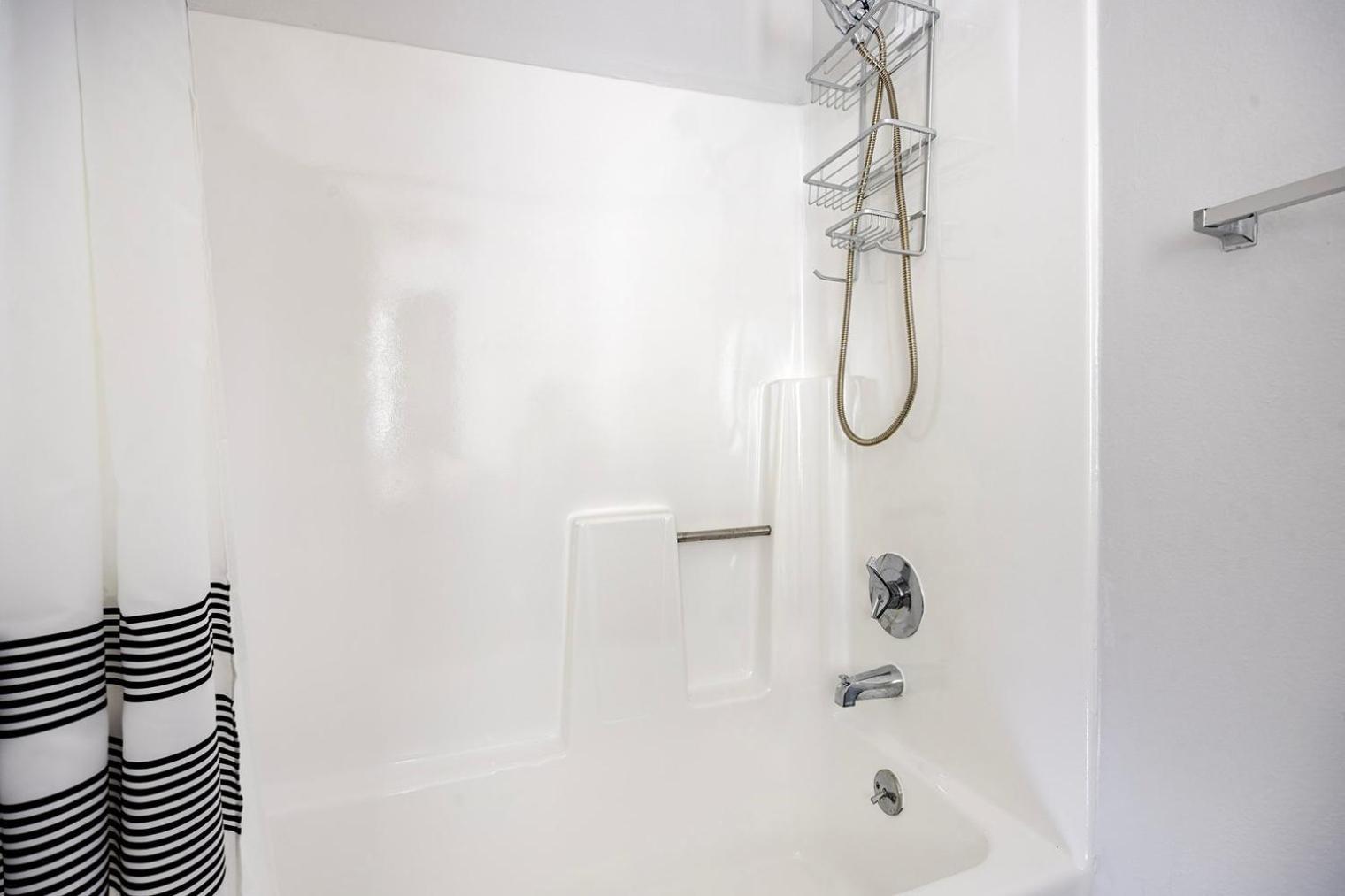 Blueground Hollywood Balcony Nr Griffith Park Lax-1347 Apartment *
